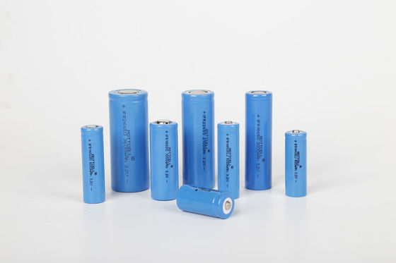 3.7v دورة عميقة الطاقة الشمسية ليتيم الحديد الفوسفات البطارية 18650 Lifepo4 بطارية الخلية