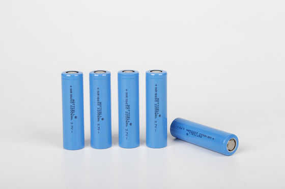 IEC62133 بطارية الليثيوم ذات الحرارة العالية لسيليندر لي آيون 18650 3.7v 2600mah