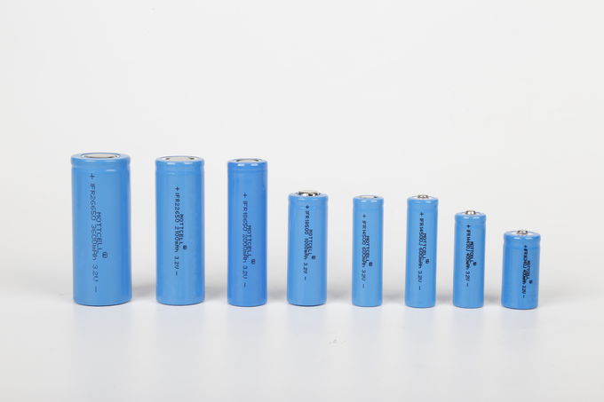 3.2V 3.7V بطارية الحديد الليثيوم الطاقة الشمسية 18650 14500 LIFEPO4 بطارية أسطوانية 0
